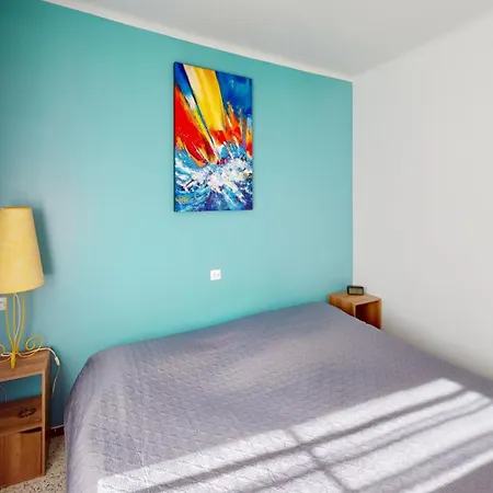Apartamento Tramontana 1-2 *
