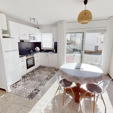 Tramontana 1-2 Apartment